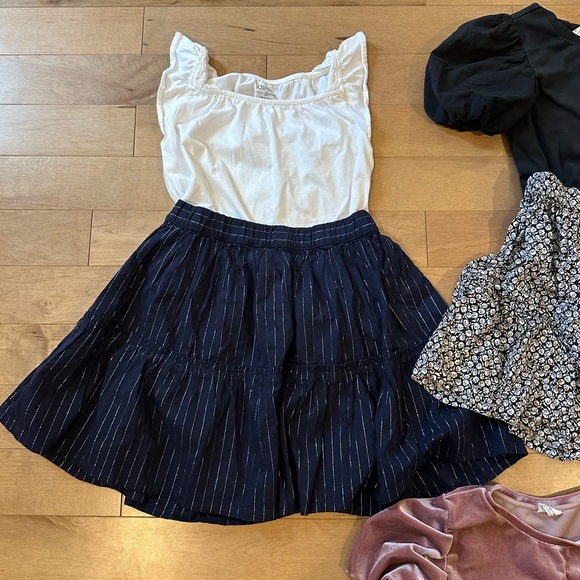 Girls 11/12 Lot - Picture 4 of 4